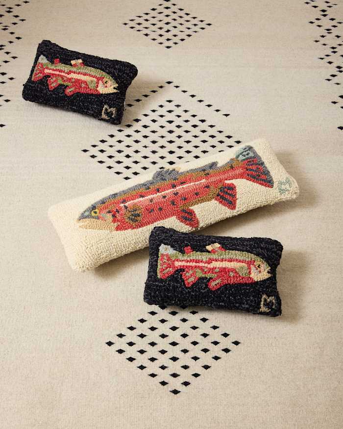 FISH PILLOW 2 PACK